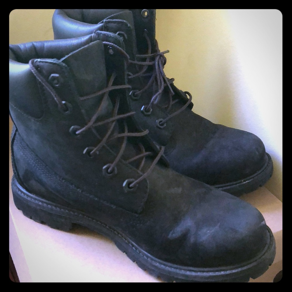 Black timbs